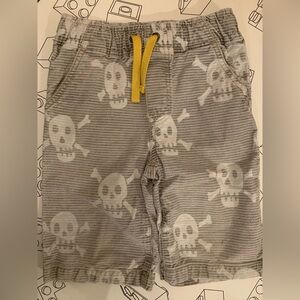 Boden 5Y Skull and Crossbones Boys Long Shorts SOLD OUT HTF Distressed Pirate